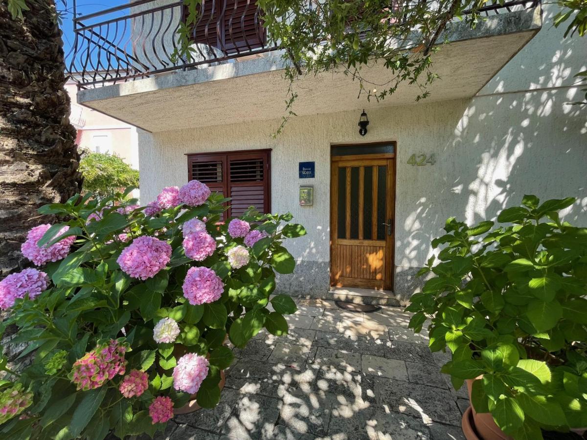Hvar Guesthouse - Double Bedroom With Private Bathroom Jelsa  Extérieur photo