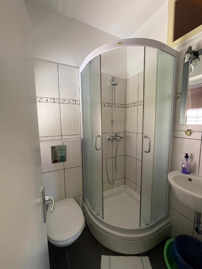 Hvar Guesthouse - Double Bedroom With Private Bathroom Jelsa  Extérieur photo